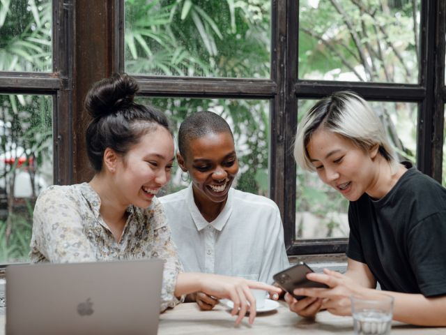 Community apps allow you to build connections with your followers, fans and customers